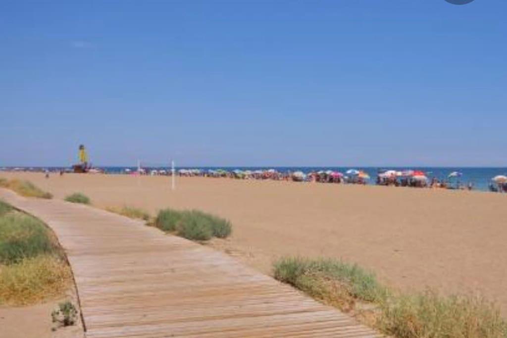 Apartamento En Primera Linea De Playa Denia Exterior photo
